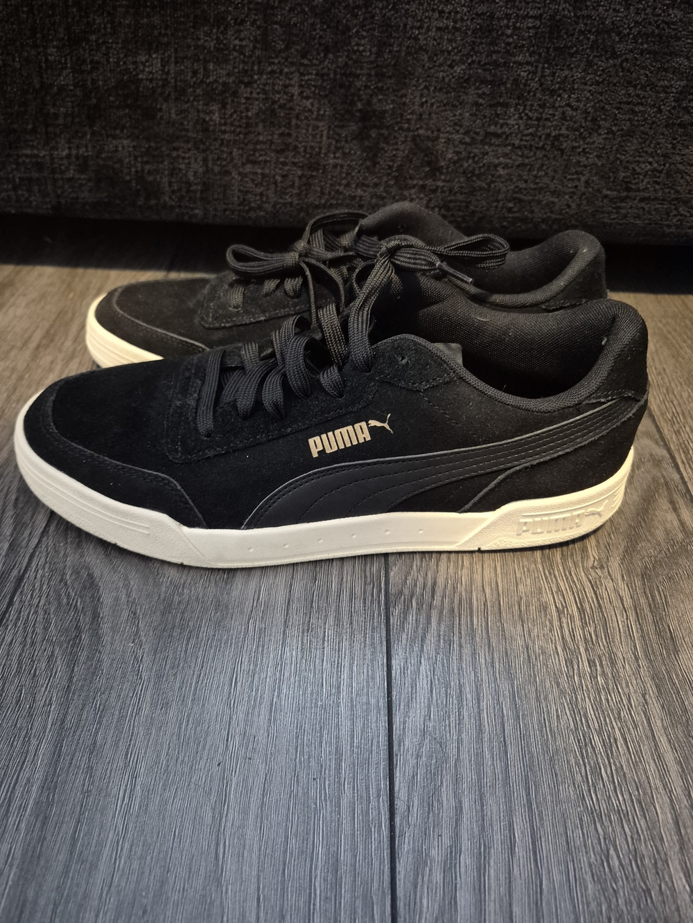PUMA Caracal Suede Sneakers - Black/Gold - Men's US 10 (Great Condition)